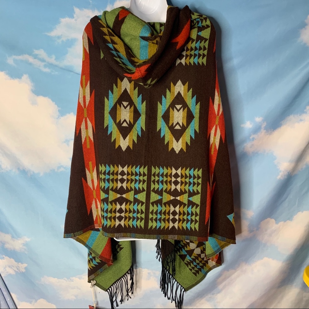 NWT- Mossimo- Red/Brown/Green Ruana - Picture 4 of 7